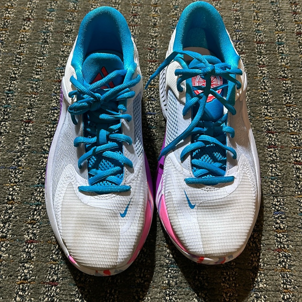 Kids Nike basketball sneaker